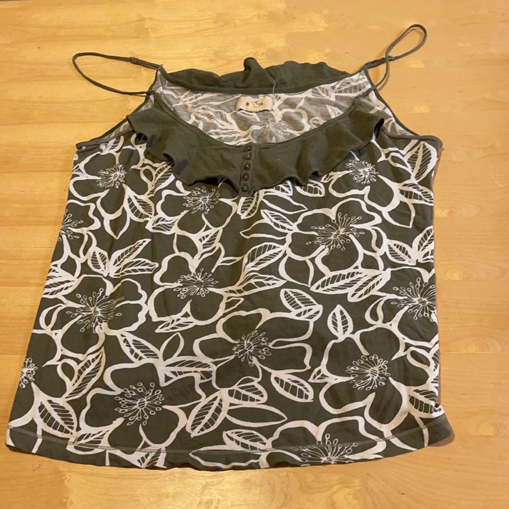 Hollister floral print tank